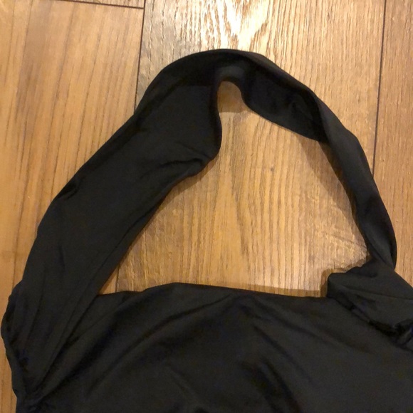 Venus One Piece Black Bathing Suit Size 8 - Picture 3 of 5